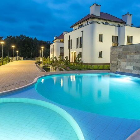 Apartament Baltica Z Ogrodkiem - W Ustronnym Miejscu Tuz Przy Plazy Rogowo  Exterior foto